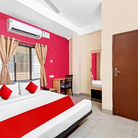 Hotel O Grand Lazeez Hāora Екстериор снимка