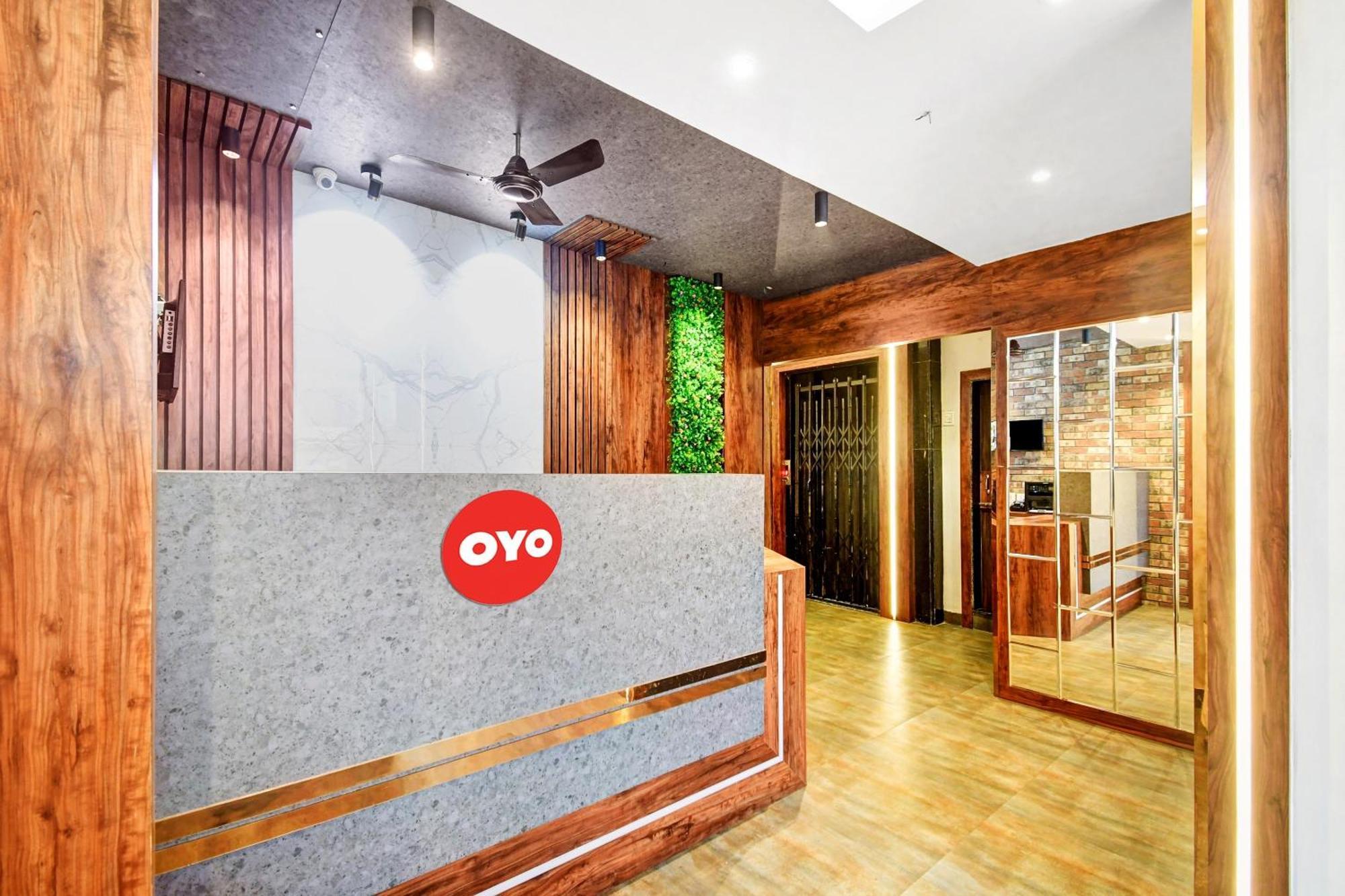 Hotel O Grand Lazeez Hāora Екстериор снимка
