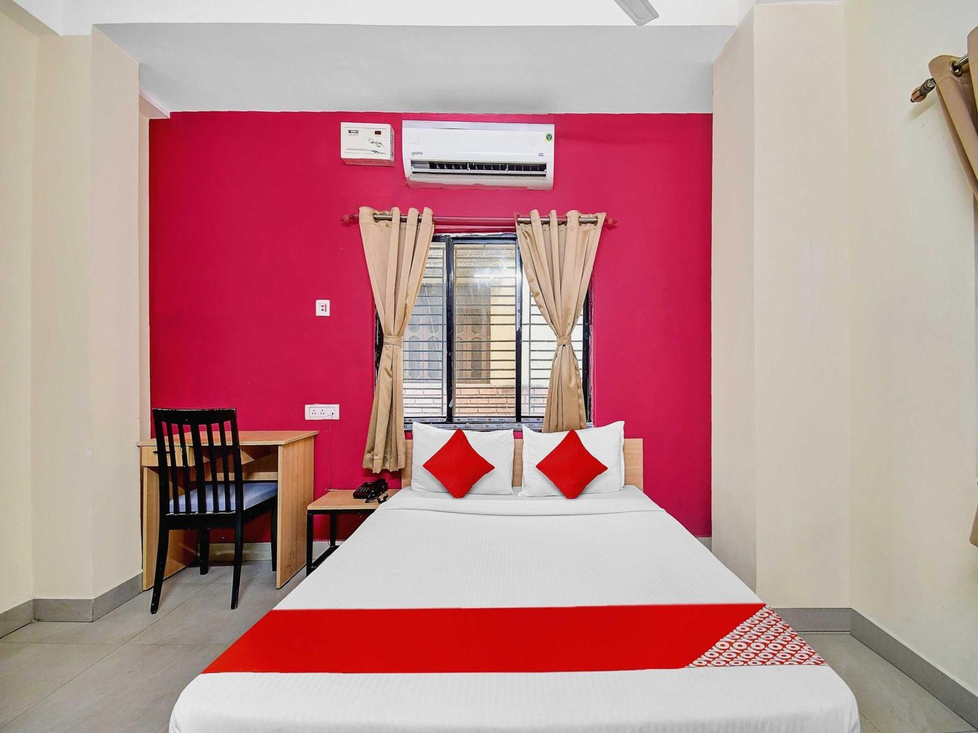 Hotel O Grand Lazeez Hāora Екстериор снимка