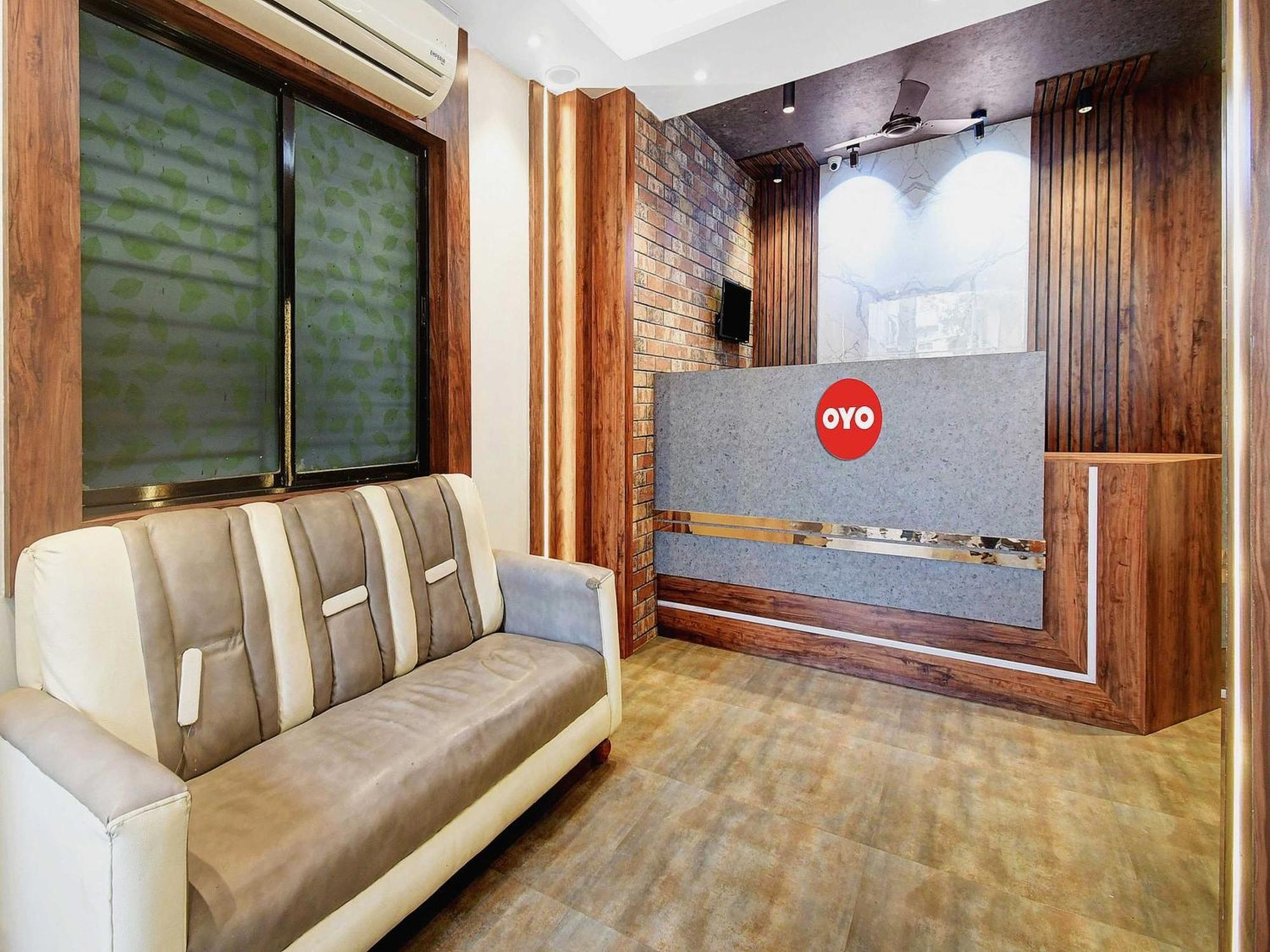 Hotel O Grand Lazeez Hāora Екстериор снимка