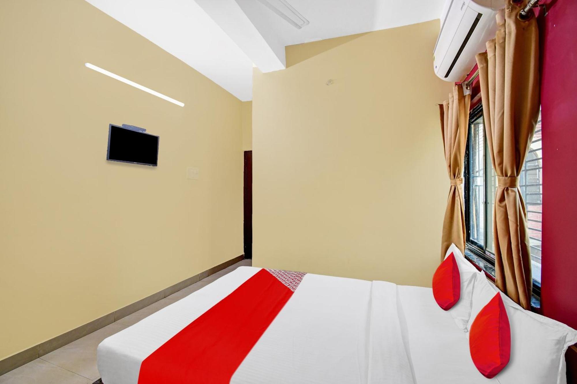 Hotel O Grand Lazeez Hāora Екстериор снимка