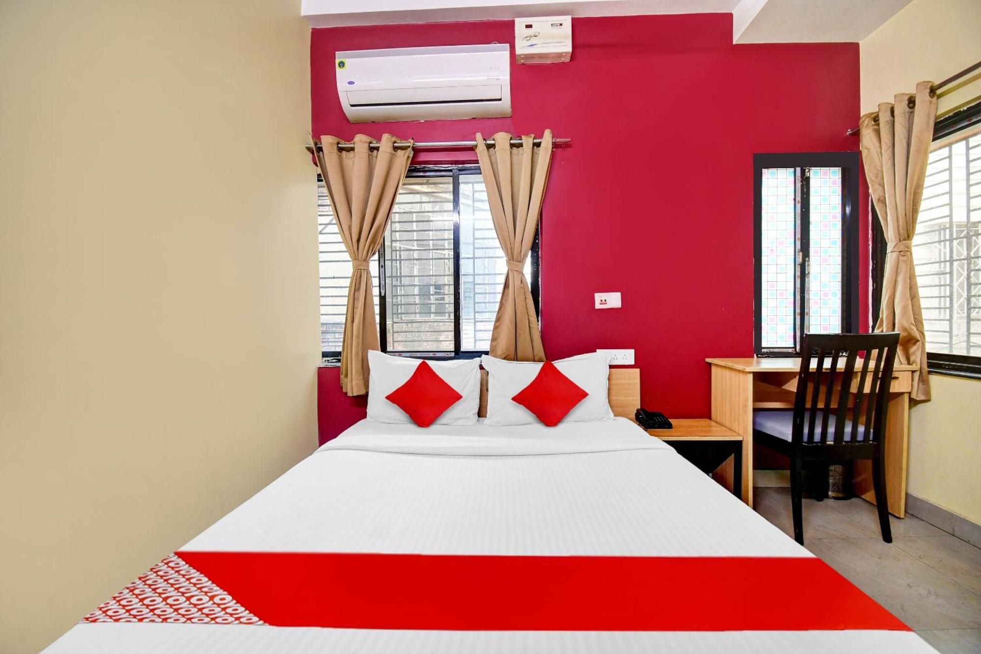 Hotel O Grand Lazeez Hāora Екстериор снимка