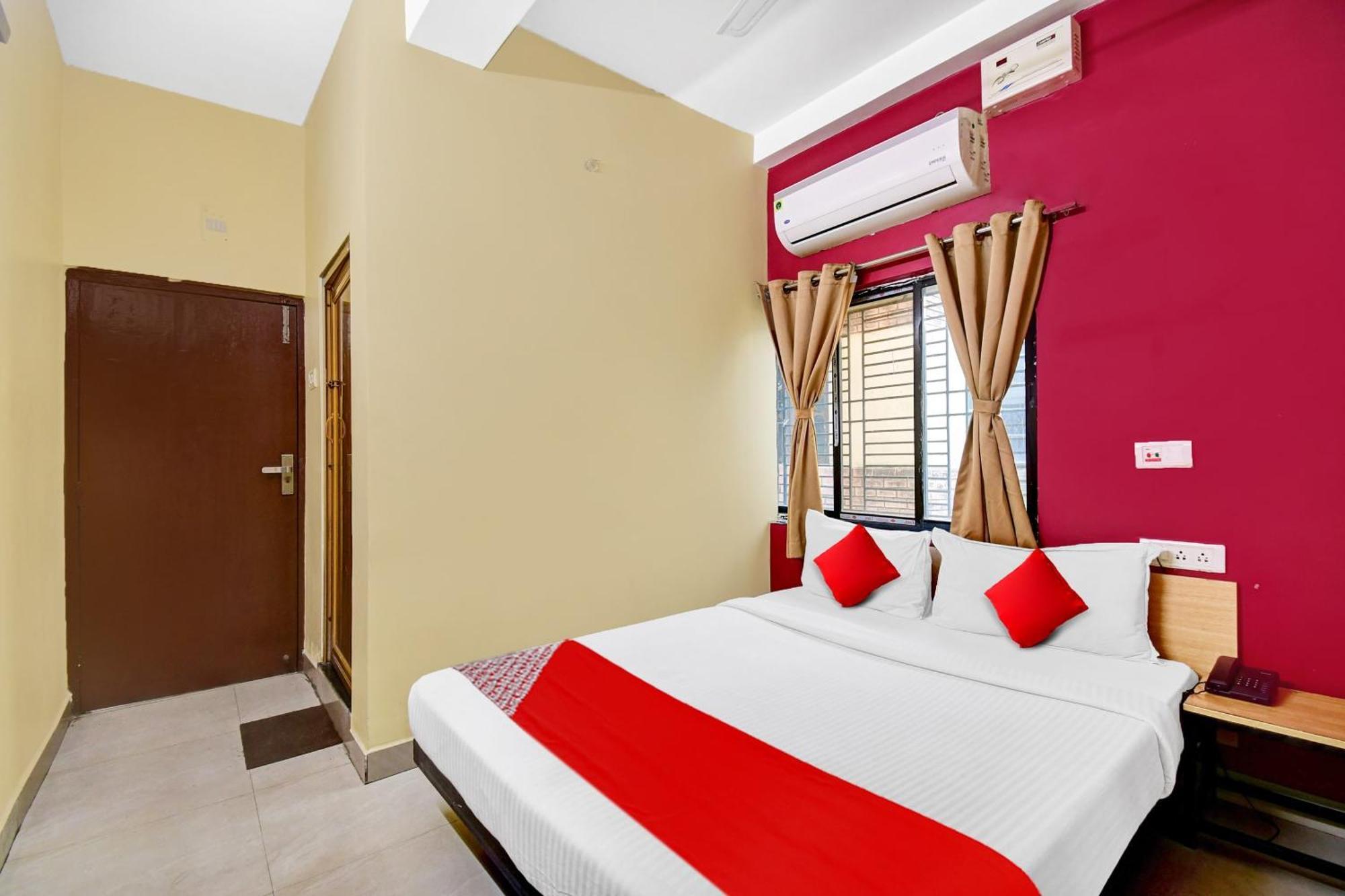 Hotel O Grand Lazeez Hāora Екстериор снимка