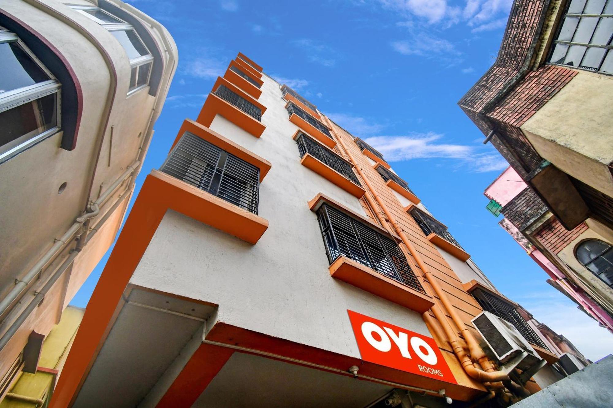 Hotel O Grand Lazeez Hāora Екстериор снимка