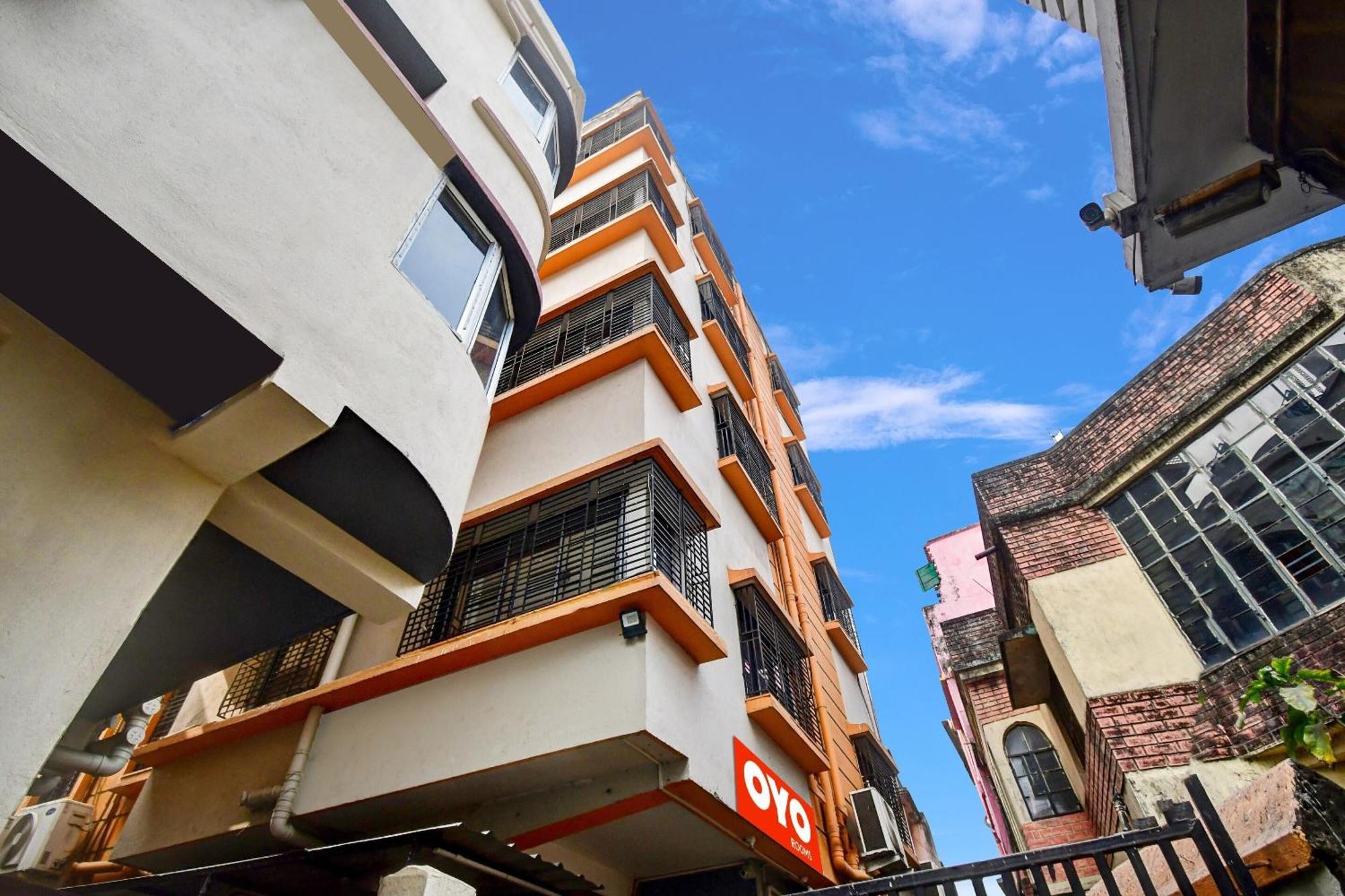 Hotel O Grand Lazeez Hāora Екстериор снимка